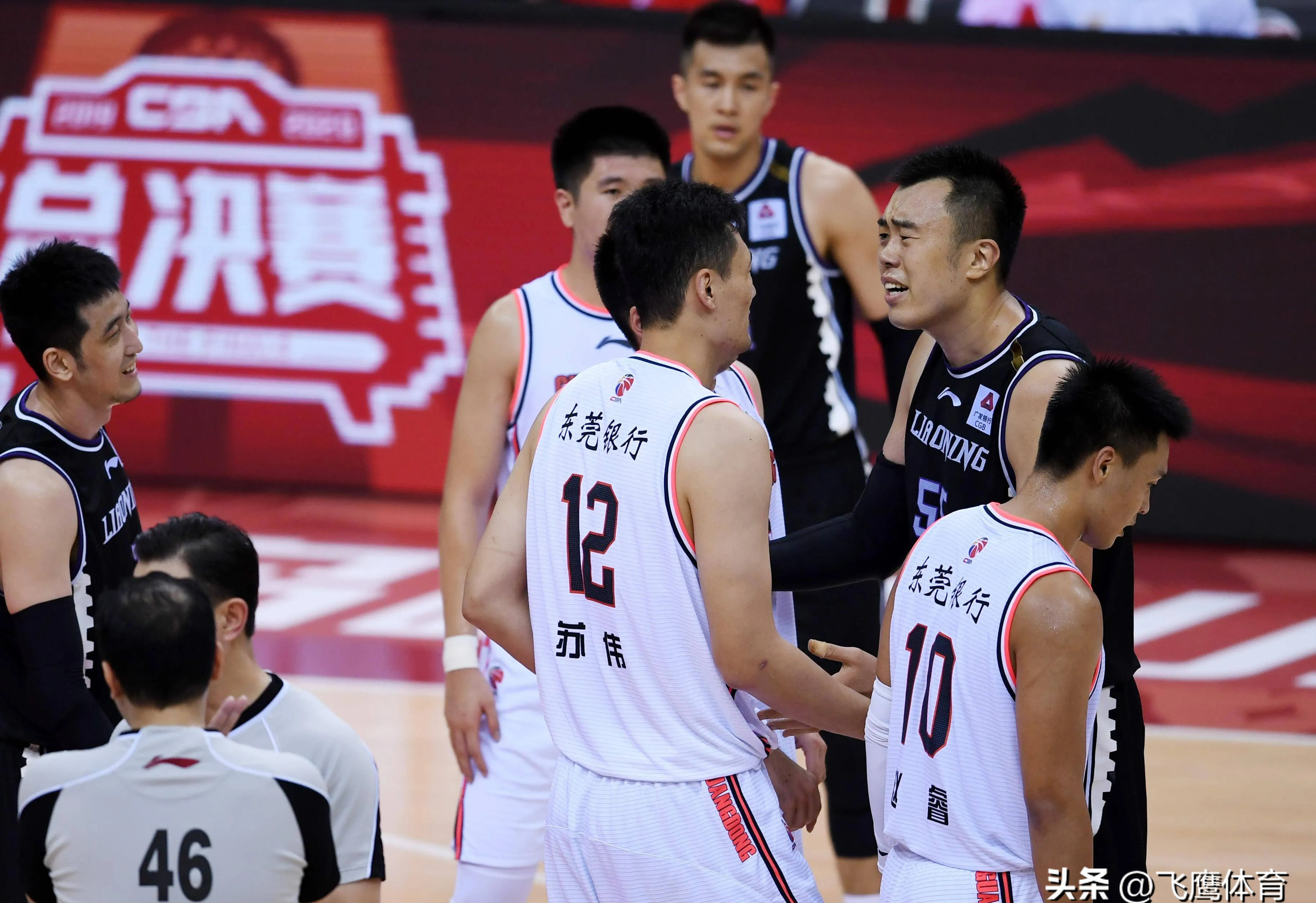 爱游戏体育直播-深圳男篮惊险战胜江苏，豪取胜利