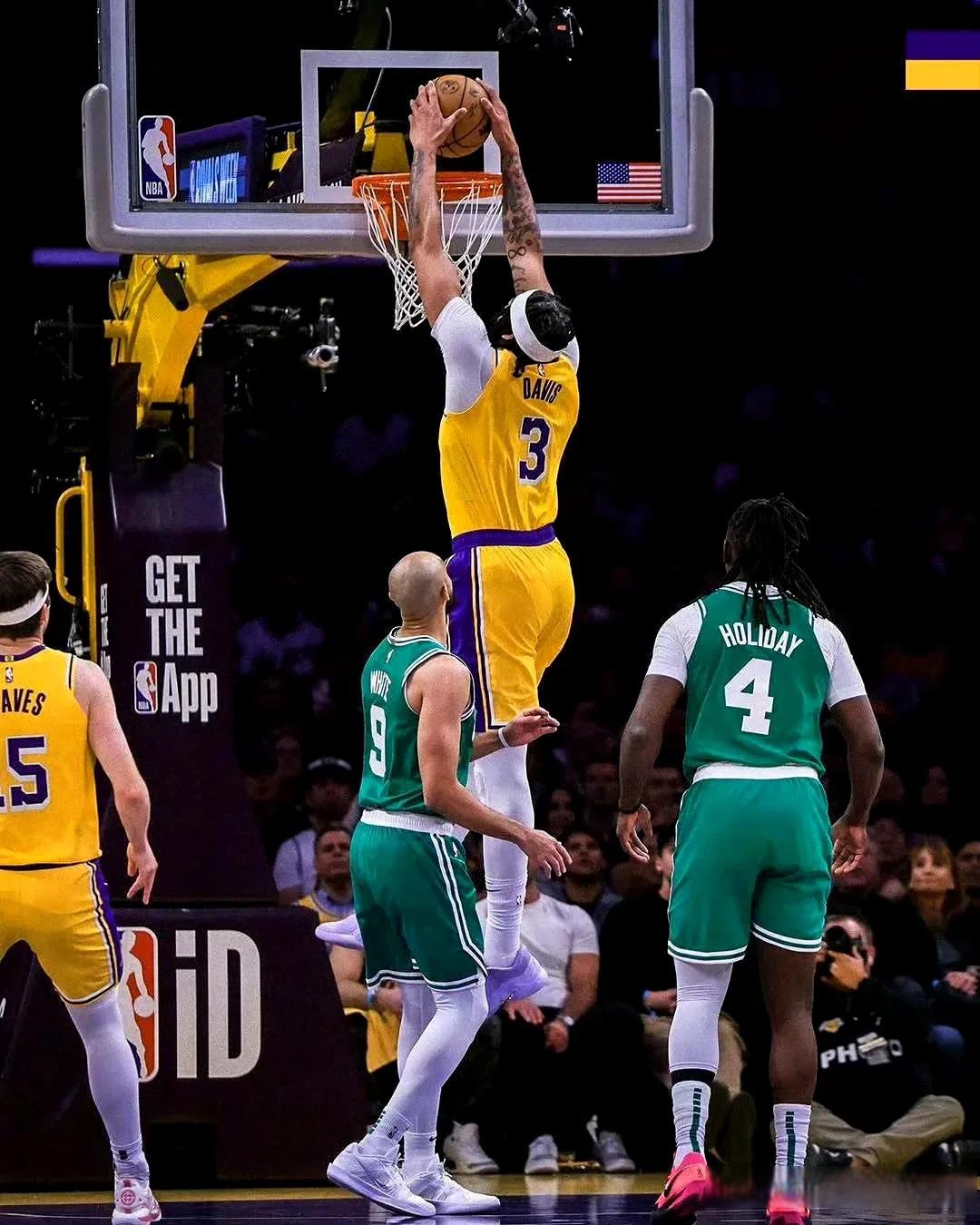 湖人力克凯尔特人，终结三连败