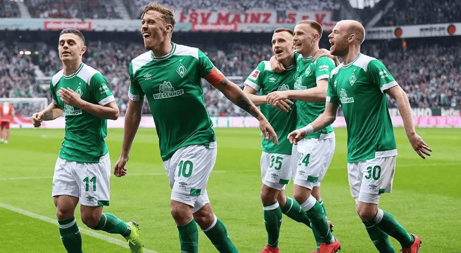 爱游戏官网-法兰克福开挂！连胜拉伸领先优势，德甲无往而不胜