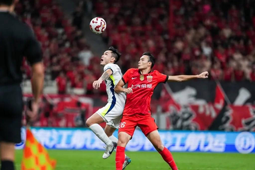 关于队员表现优异!总决赛氛围热闹,球迷支持满满!的信息 关于队员表现优异!总决赛氛围热闹,球迷支持满满!的信息